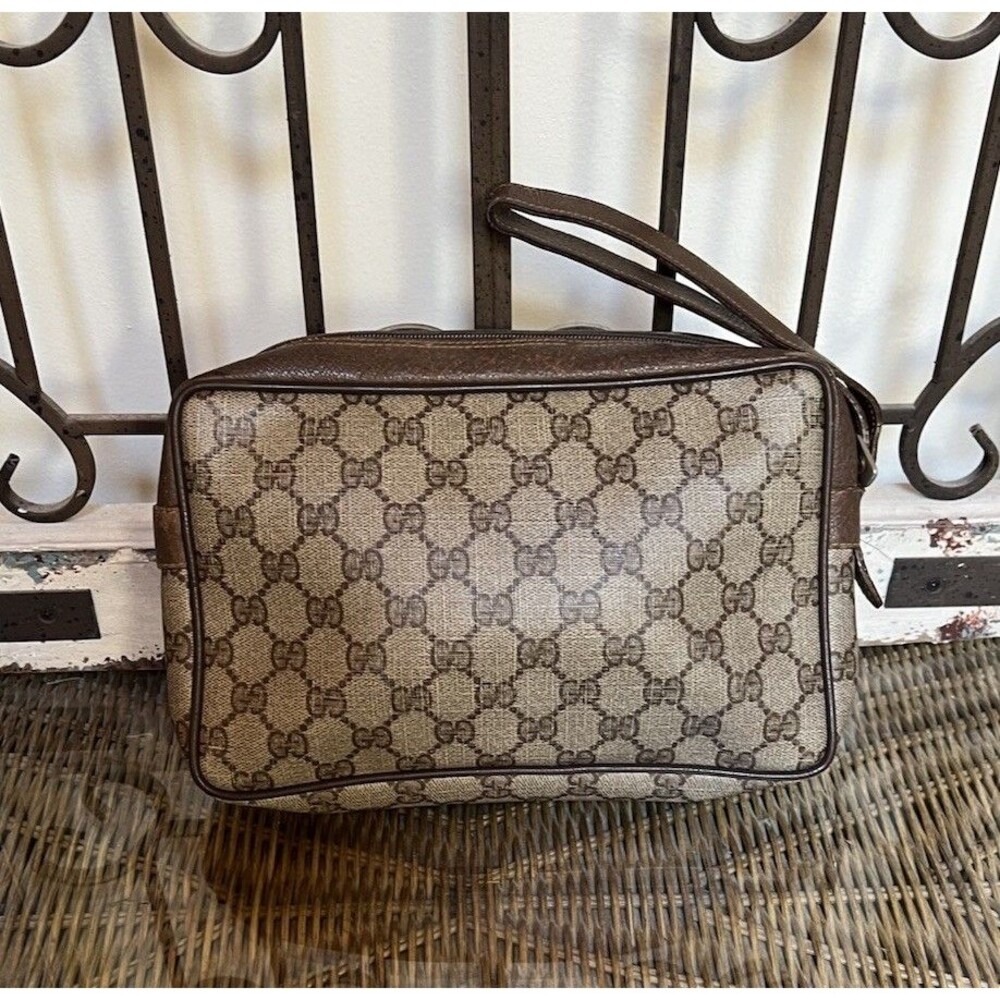 Gucci Vintage 1970’s/1980's Classic GG Monogram Wristlet Travel Pouch - Picture 4 of 14
